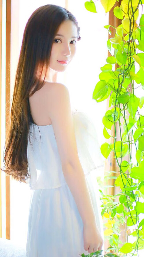 爱游戏app-_极致越野长跑：穿越荒野的挑战记忆_，极限越野跑步