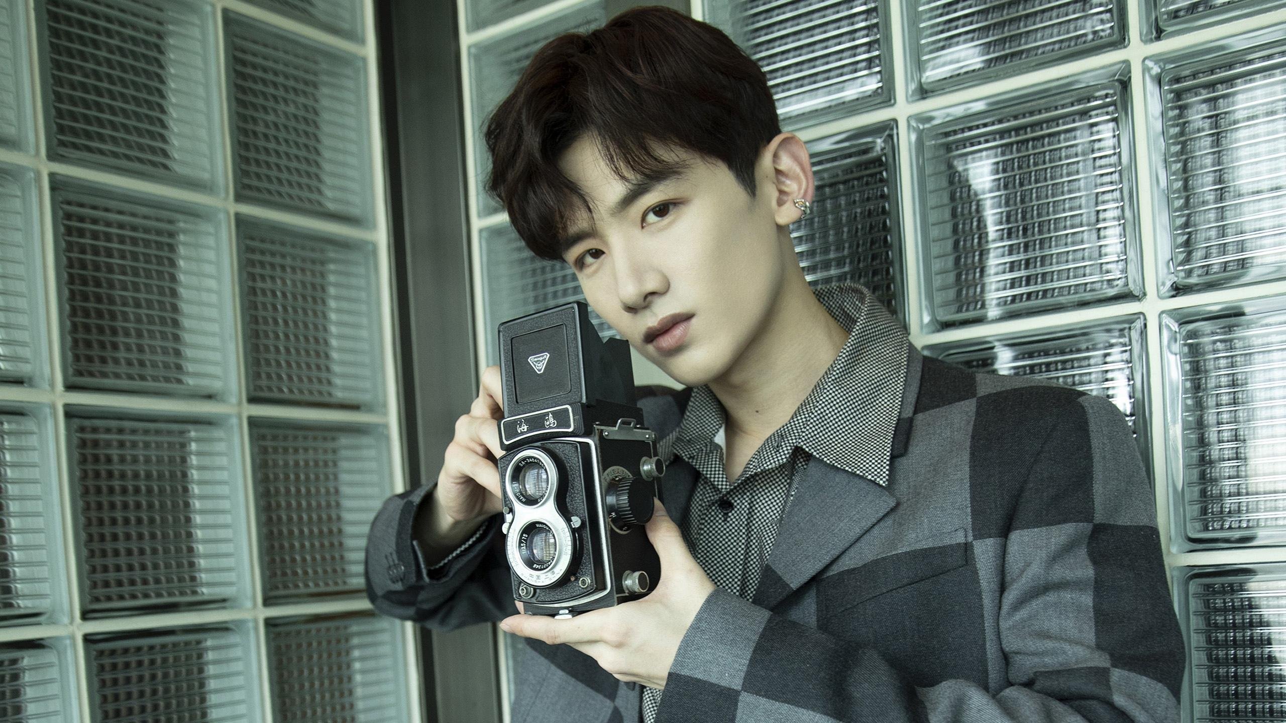 日本骑手中村翔在2024年世界马术运动会中与“烈火”马匹共同夺银,成绩斐然。