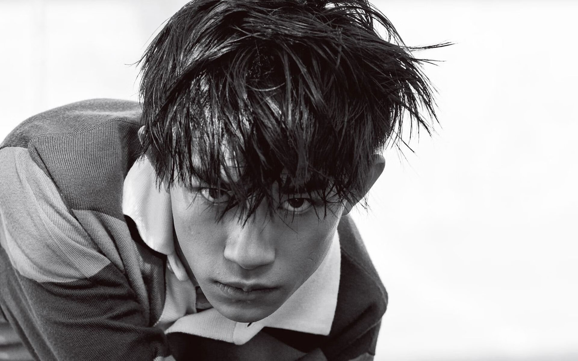 爱游戏娱乐平台-瓦伦西亚主场1-1战平西班牙人，比赛过程紧张，瓦伦西亚队