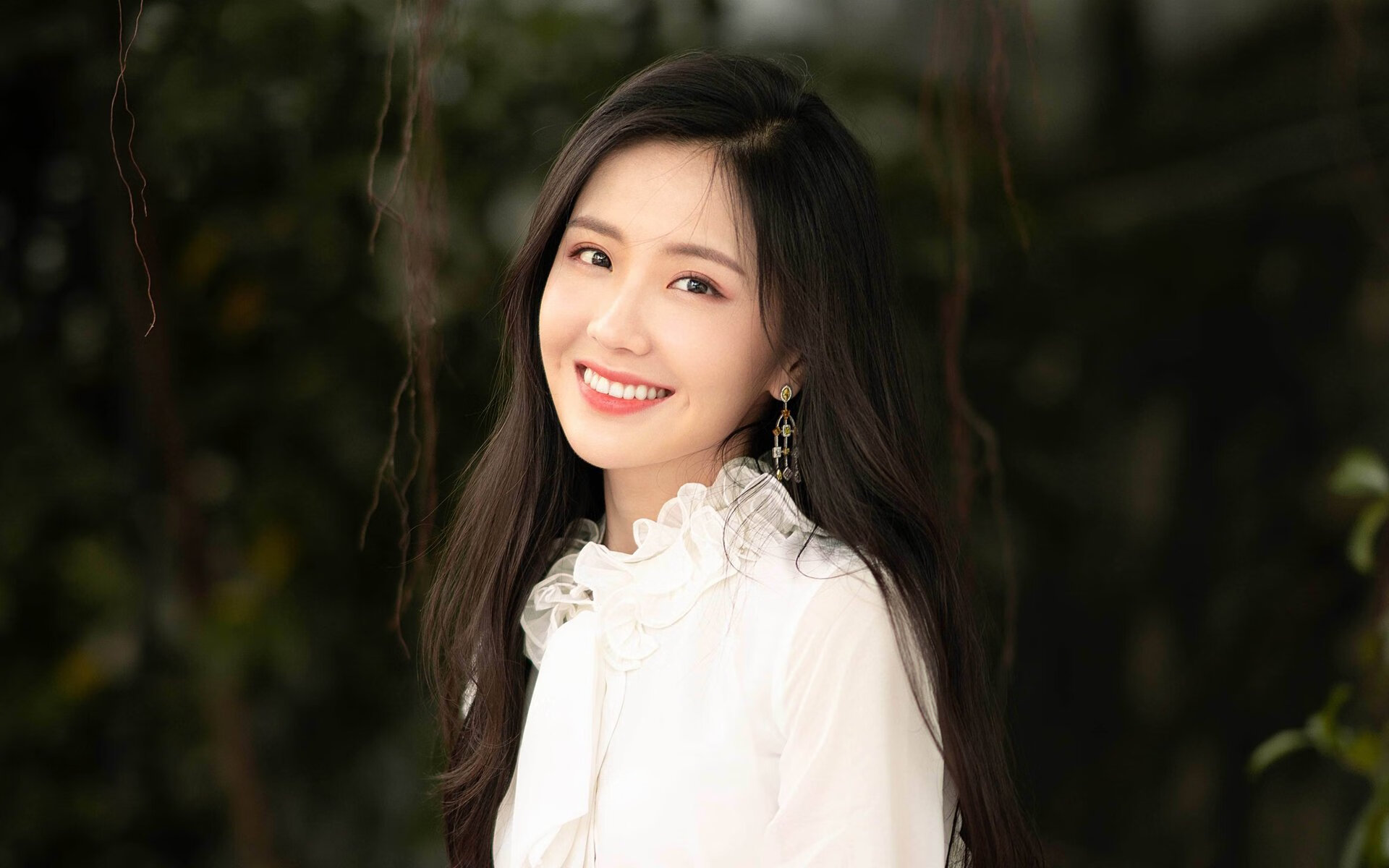 西布朗防线稳固,铝土矿工力保升级席位,西布朗战绩