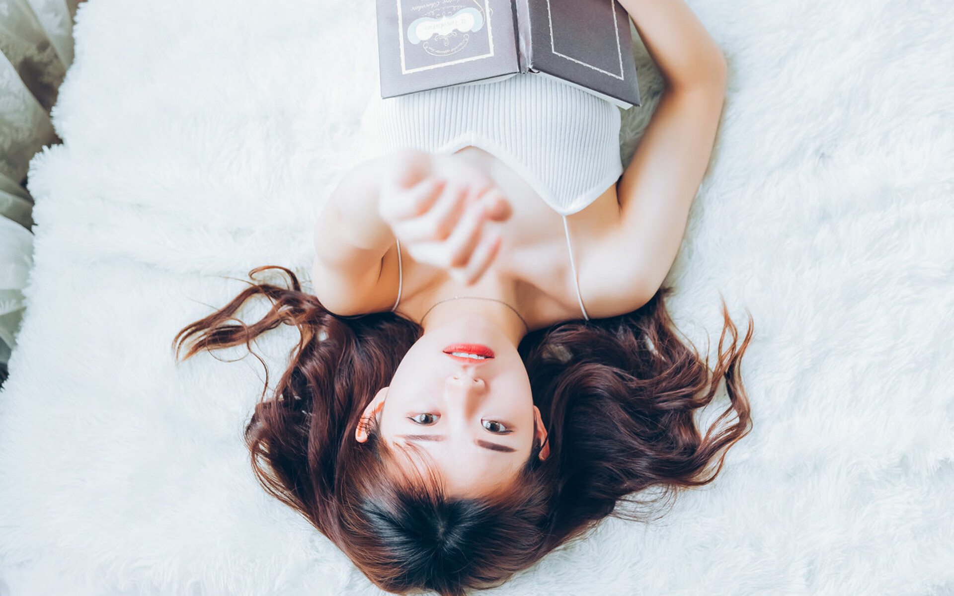 爱游戏体育平台-自由泳个人赛比利时新星异军突起，自由泳决赛视频